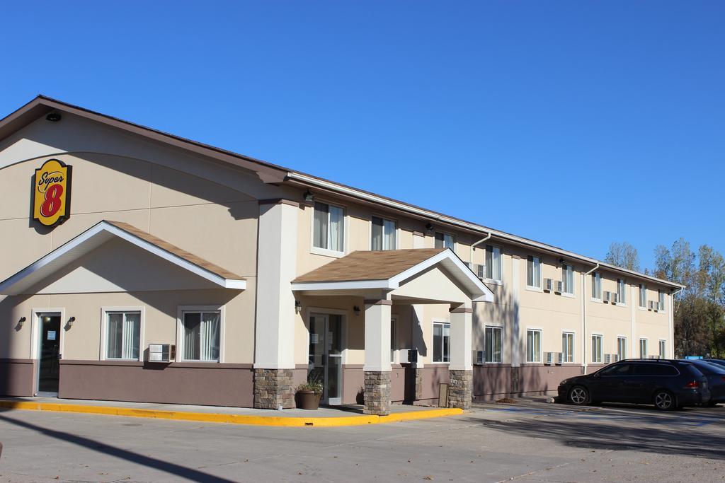 Super 8 By Wyndham Grand Forks Exterior foto