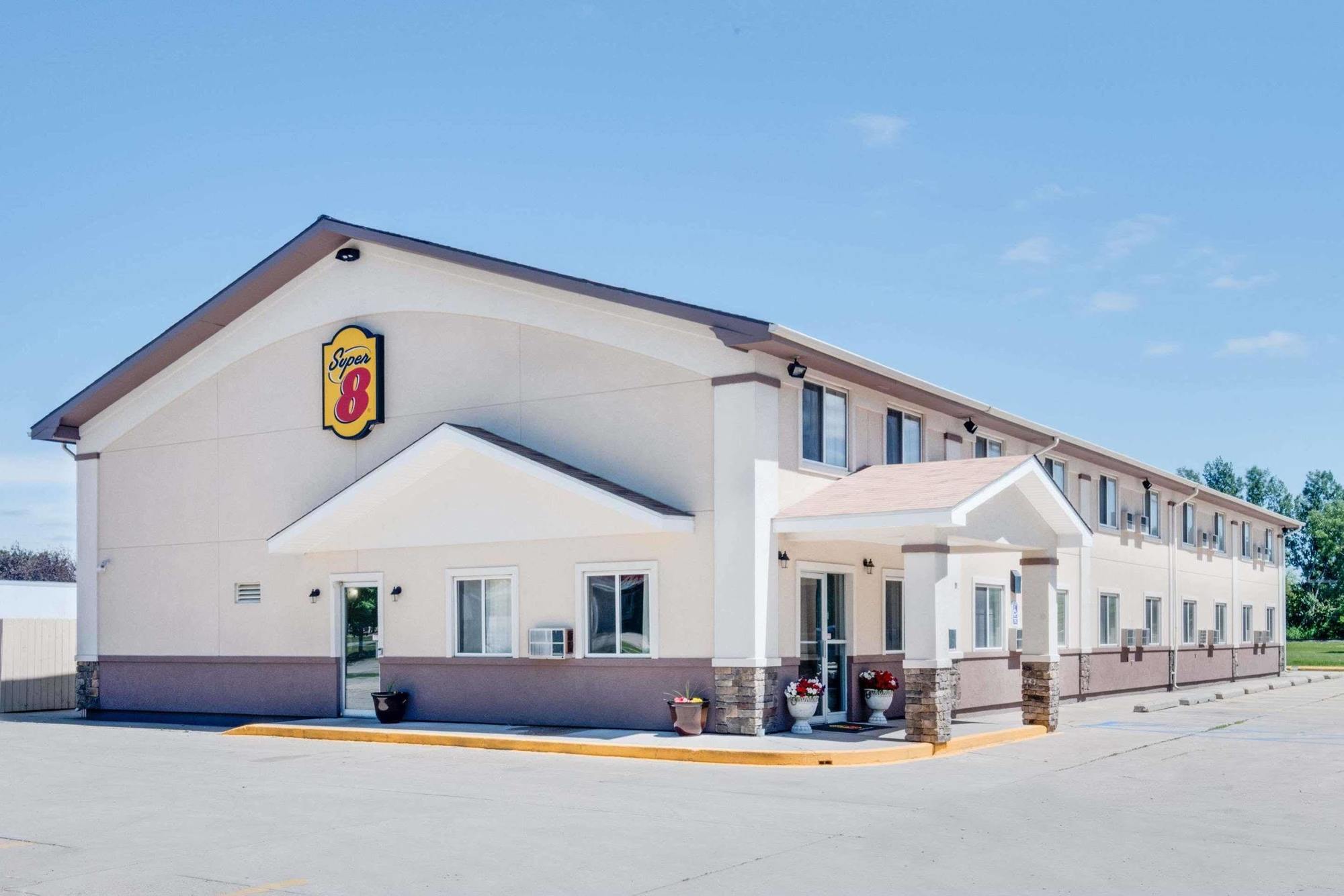 Super 8 By Wyndham Grand Forks Exterior foto