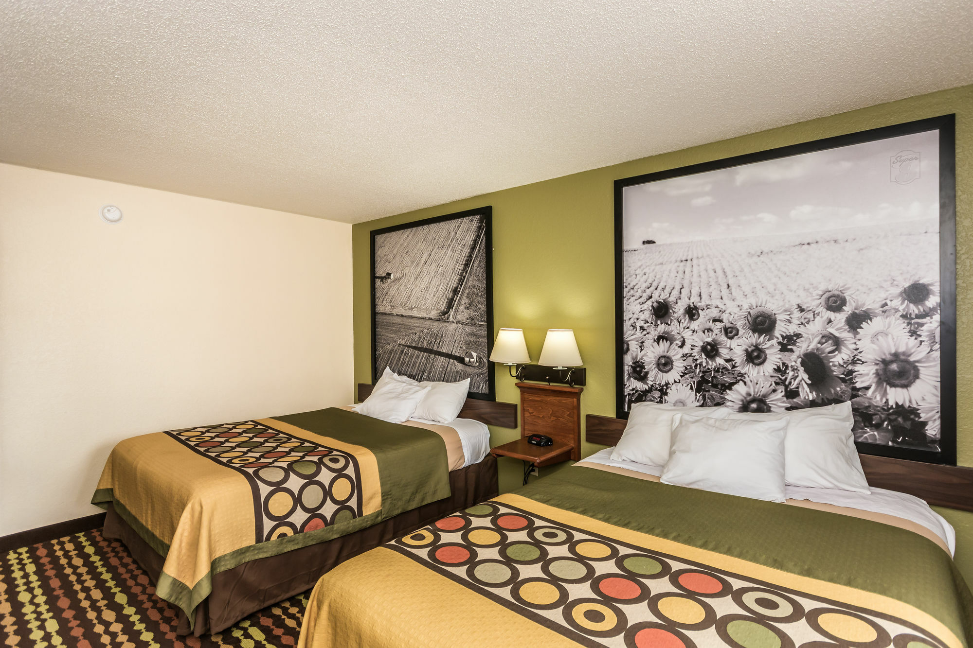 Super 8 By Wyndham Grand Forks Exterior foto